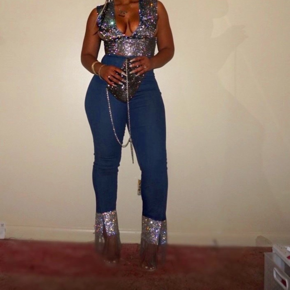 Bedazzled Jeans w fringe